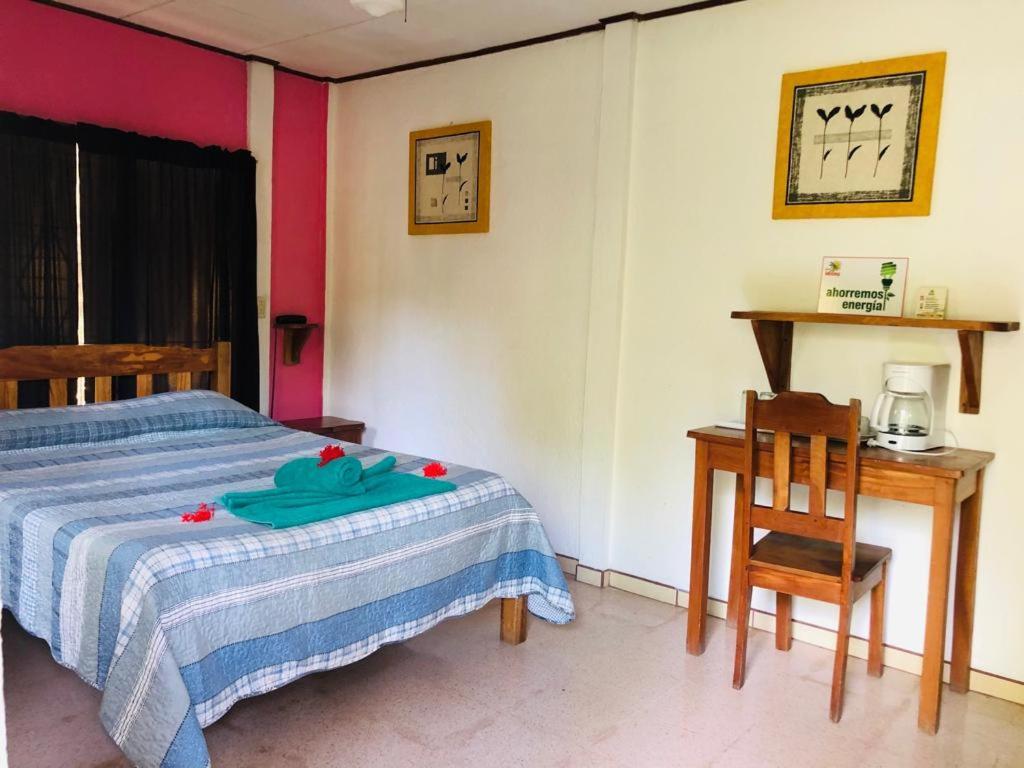 Hotel Isolina Beach بوتريرو المظهر الخارجي الصورة