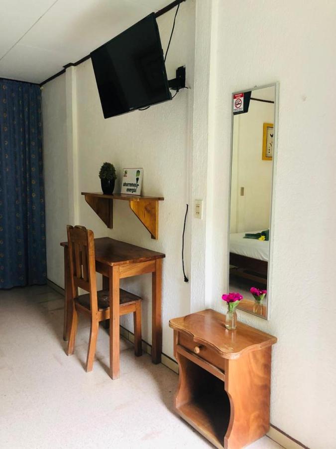 Hotel Isolina Beach بوتريرو المظهر الخارجي الصورة