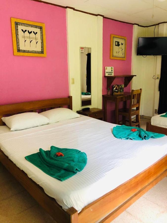 Hotel Isolina Beach بوتريرو المظهر الخارجي الصورة