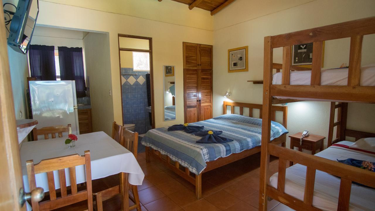 Hotel Isolina Beach بوتريرو المظهر الخارجي الصورة